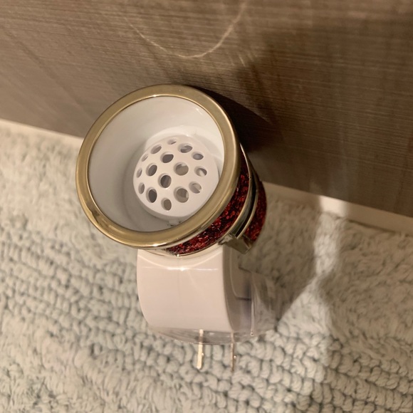 Bath & body works wallflower bundle - Picture 5 of 10